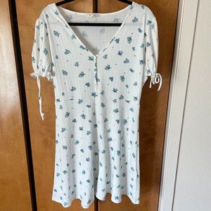 Jessica Simpson Summer Dress